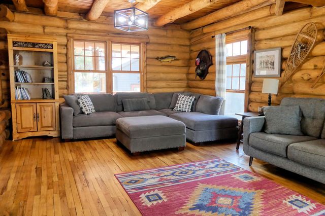 871 207th Street, Osceola, WI 54009