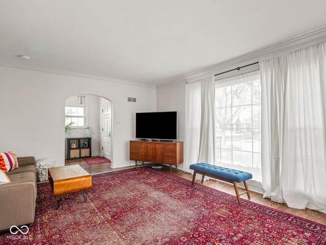 6109 E Saint Joseph Street, Indianapolis, IN 46219