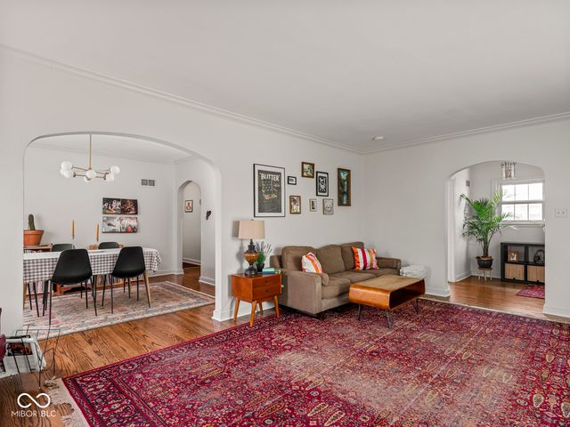 6109 E Saint Joseph Street, Indianapolis, IN 46219