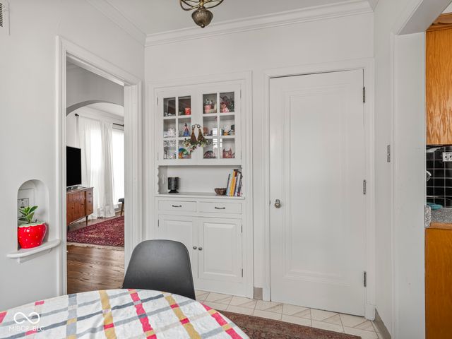 6109 E Saint Joseph Street, Indianapolis, IN 46219