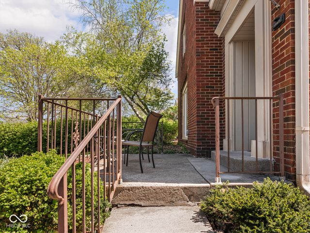 6109 E Saint Joseph Street, Indianapolis, IN 46219
