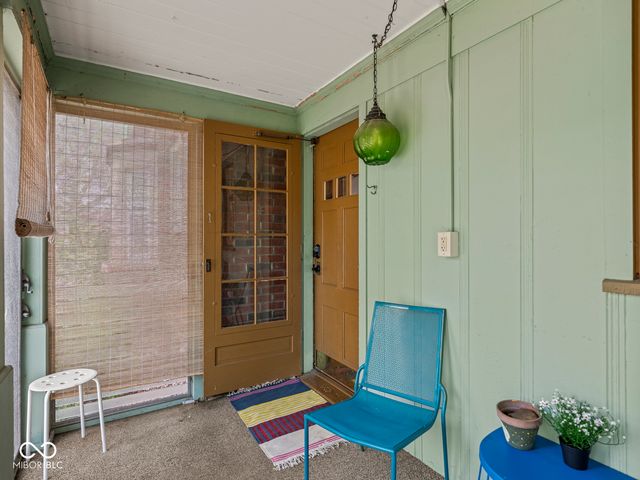 6109 E Saint Joseph Street, Indianapolis, IN 46219