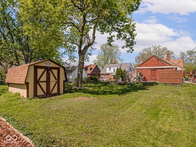 6109 E Saint Joseph Street, Indianapolis, IN 46219