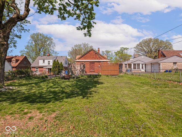 6109 E Saint Joseph Street, Indianapolis, IN 46219