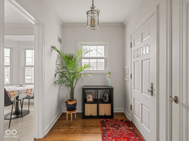 6109 E Saint Joseph Street, Indianapolis, IN 46219