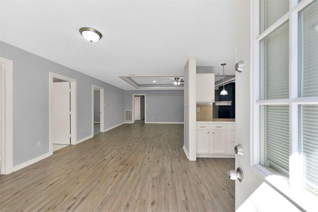 15876 Pecan Drive B, Montgomery, TX 77356