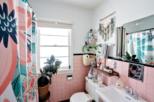 315 Montana St, Mullan, ID 83846