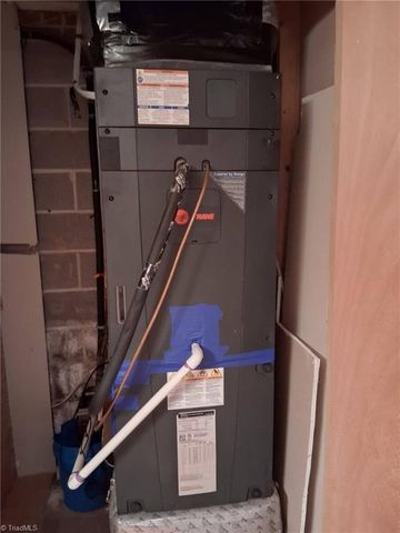 1034 Kentland Drive, King, NC 27021