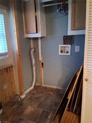 1034 Kentland Drive, King, NC 27021