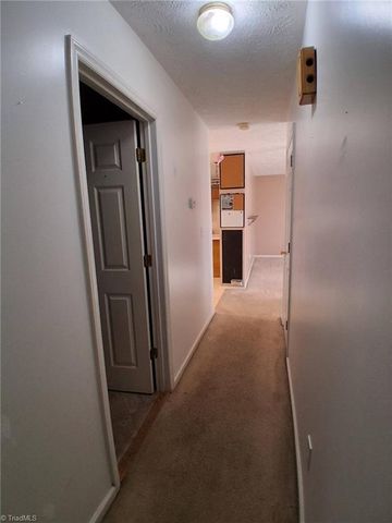 1034 Kentland Drive, King, NC 27021