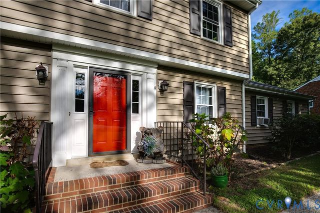 1648 Elmart Ln, North Chesterfield, VA 23235
