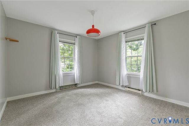 1648 Elmart Ln, North Chesterfield, VA 23235