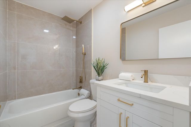 8393 Boca Glades Boulevard E, Boca Raton, FL 33434