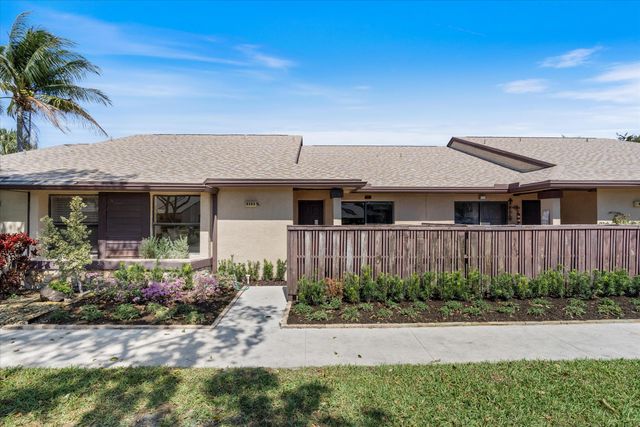 8393 Boca Glades Boulevard E, Boca Raton, FL 33434