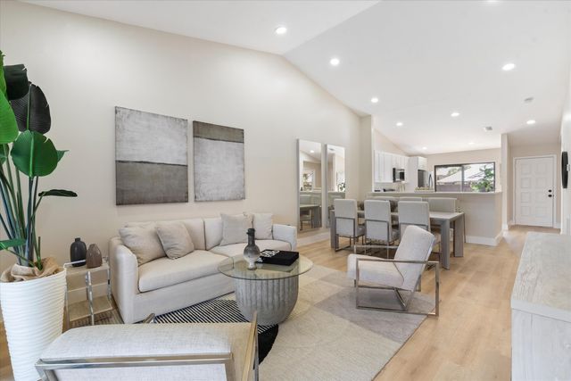 8393 Boca Glades Boulevard E, Boca Raton, FL 33434