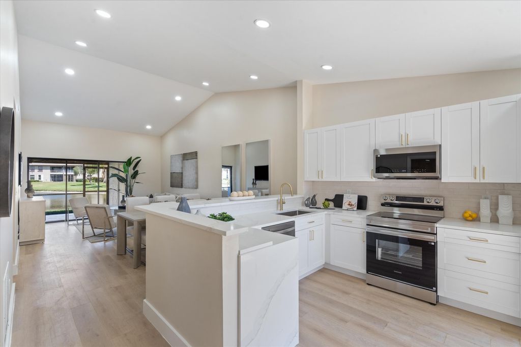 8393 Boca Glades Boulevard E, Boca Raton, FL 33434