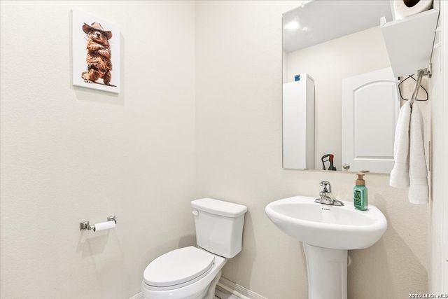 10930 Monterey Pike, Converse, TX 78109