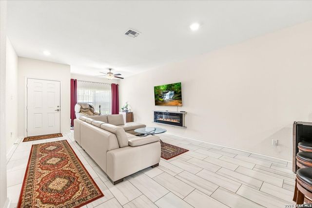10930 Monterey Pike, Converse, TX 78109