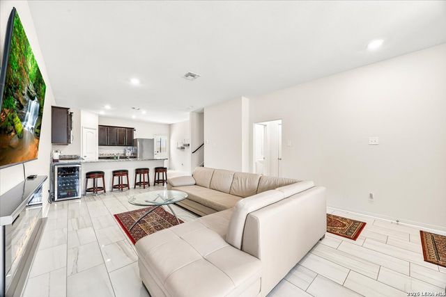 10930 Monterey Pike, Converse, TX 78109