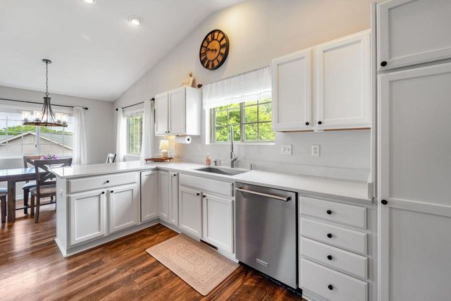 1300 Conifer AVENUE, West Bend, WI 53090