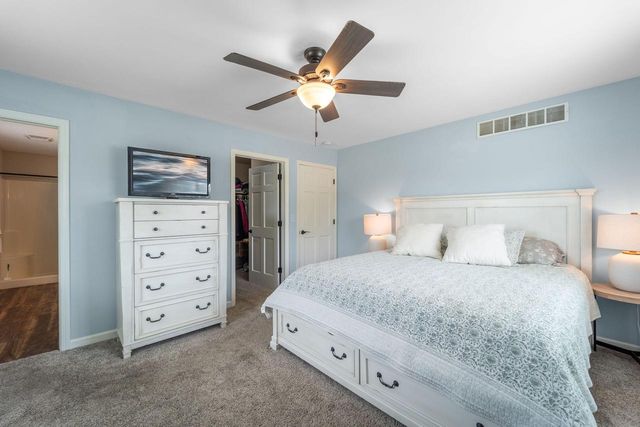 1300 Conifer AVENUE, West Bend, WI 53090