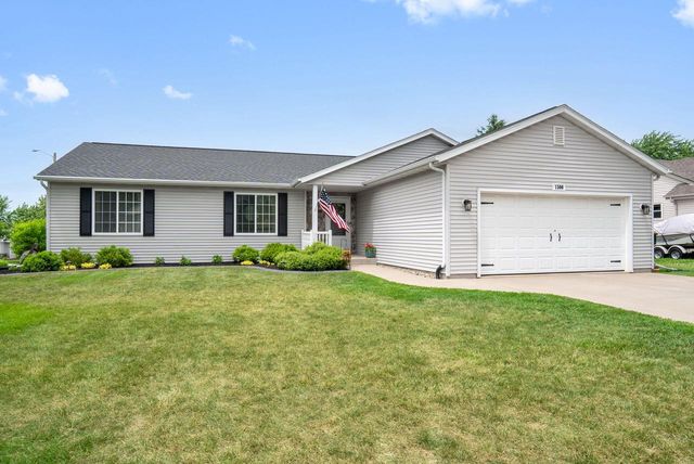 1300 Conifer AVENUE, West Bend, WI 53090