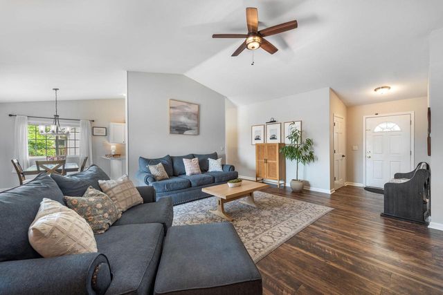 1300 Conifer AVENUE, West Bend, WI 53090