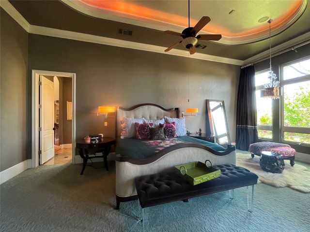 707 Oakhill Lane, Cedar Hill, TX 75104
