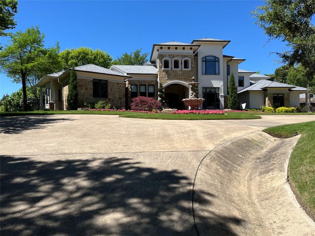 707 Oakhill Lane, Cedar Hill, TX 75104