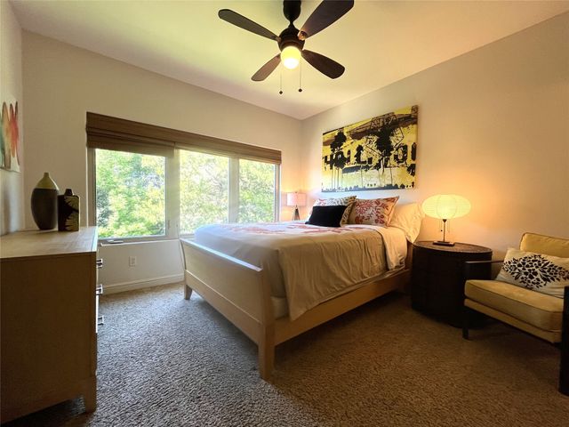 707 Oakhill Lane, Cedar Hill, TX 75104
