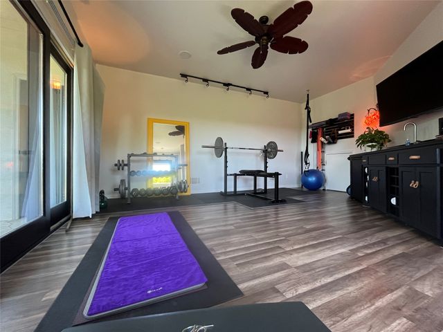 707 Oakhill Lane, Cedar Hill, TX 75104
