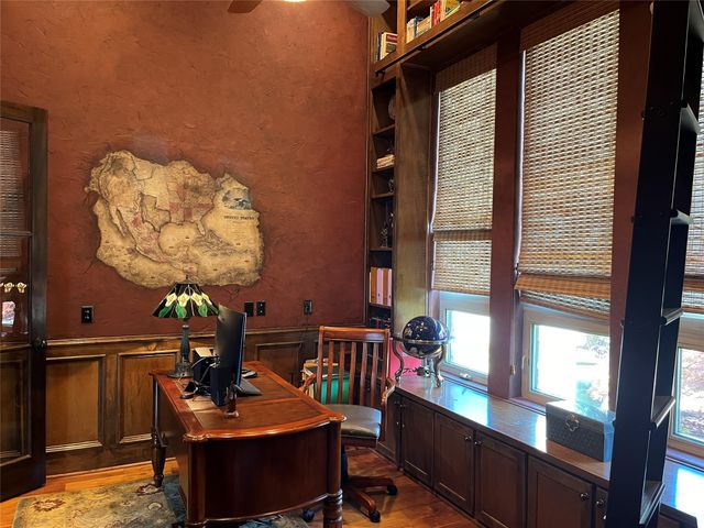 707 Oakhill Lane, Cedar Hill, TX 75104