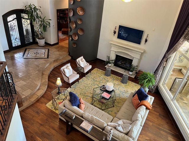 707 Oakhill Lane, Cedar Hill, TX 75104