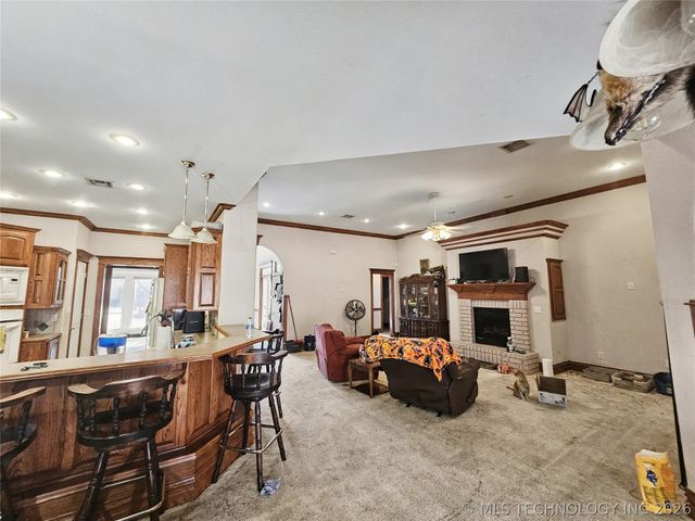 502 W 3rd Place, Tahlequah, OK 74464