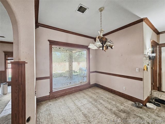 502 W 3rd Place, Tahlequah, OK 74464