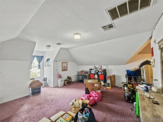 502 W 3rd Place, Tahlequah, OK 74464