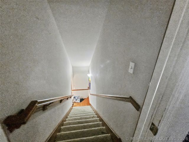 502 W 3rd Place, Tahlequah, OK 74464