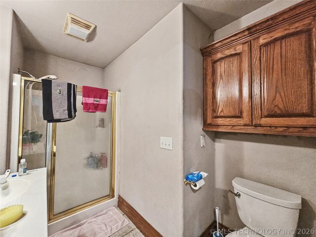 502 W 3rd Place, Tahlequah, OK 74464