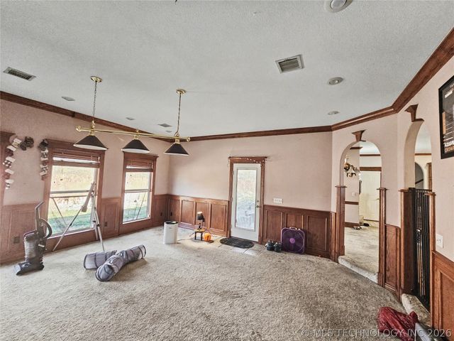 502 W 3rd Place, Tahlequah, OK 74464