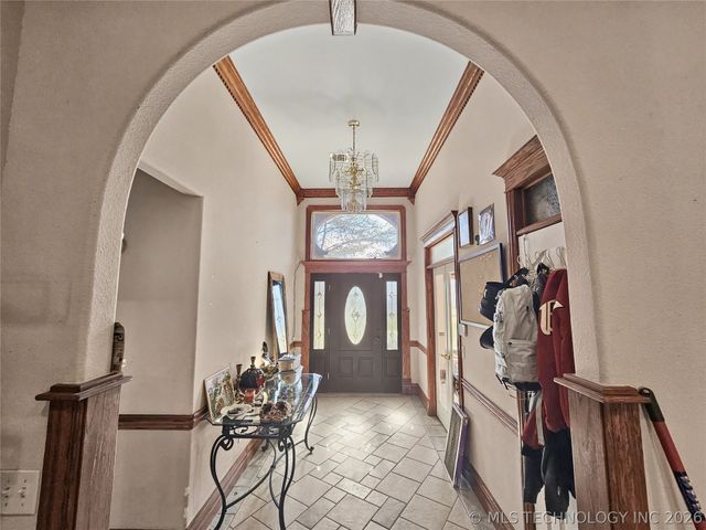 502 W 3rd Place, Tahlequah, OK 74464