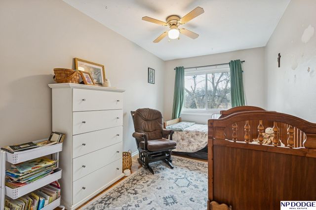 206 Bancroft Plaza, Omaha, NE 68108