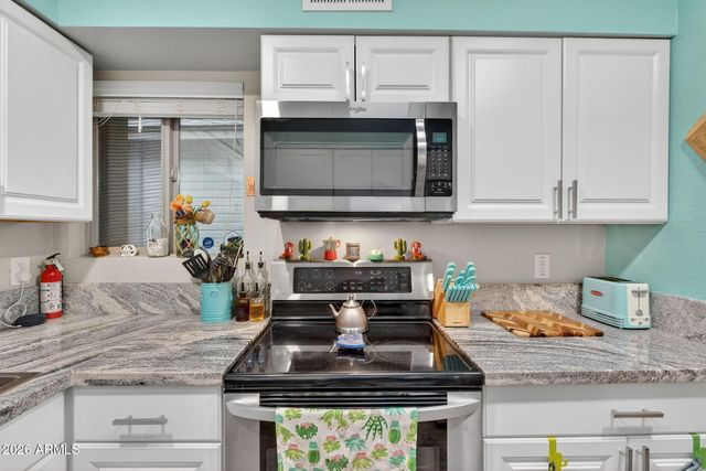 4175 E Pecan Road, Phoenix, AZ 85040