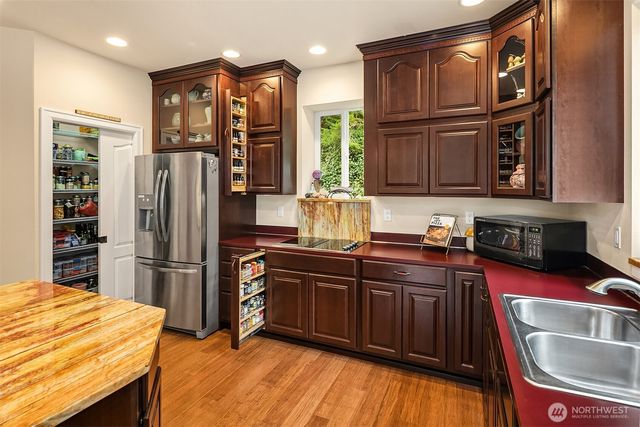 46717 SE 119th Street, North Bend, WA 98045