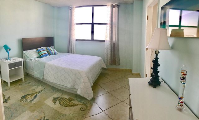 290 174th St 1507, Sunny Isles Beach, FL 33160