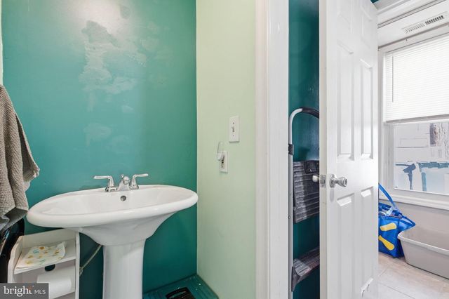 116 W CLEMENT ST, Baltimore, MD 21230