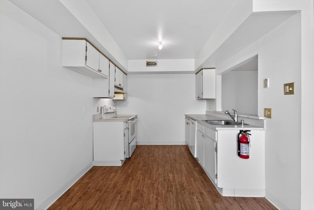 503 GREGORYS WAY, Voorhees, NJ 08043