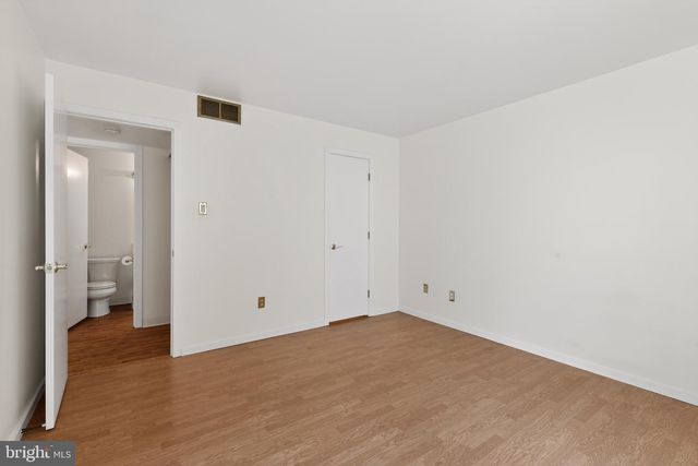 503 GREGORYS WAY, Voorhees, NJ 08043
