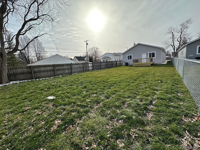 4845 Harding St, Dearborn Heights, MI 48125