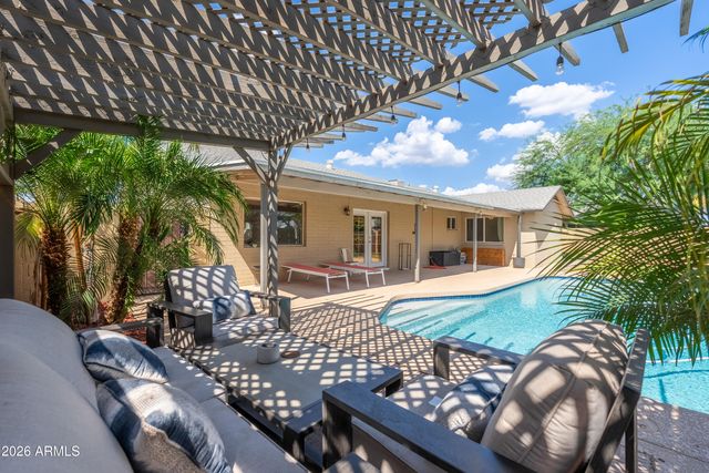 2309 E COMMONWEALTH Avenue, Chandler, AZ 85225
