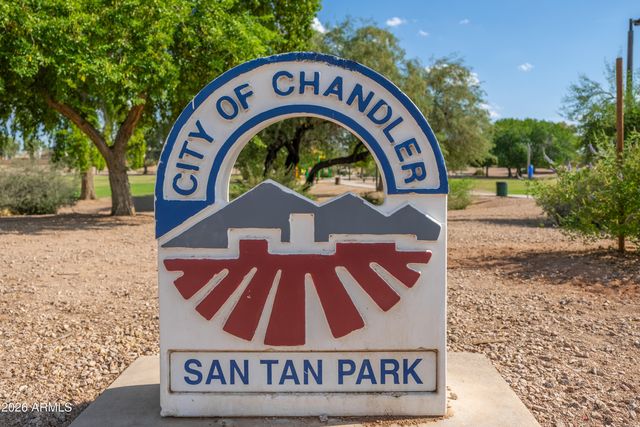 2309 E COMMONWEALTH Avenue, Chandler, AZ 85225